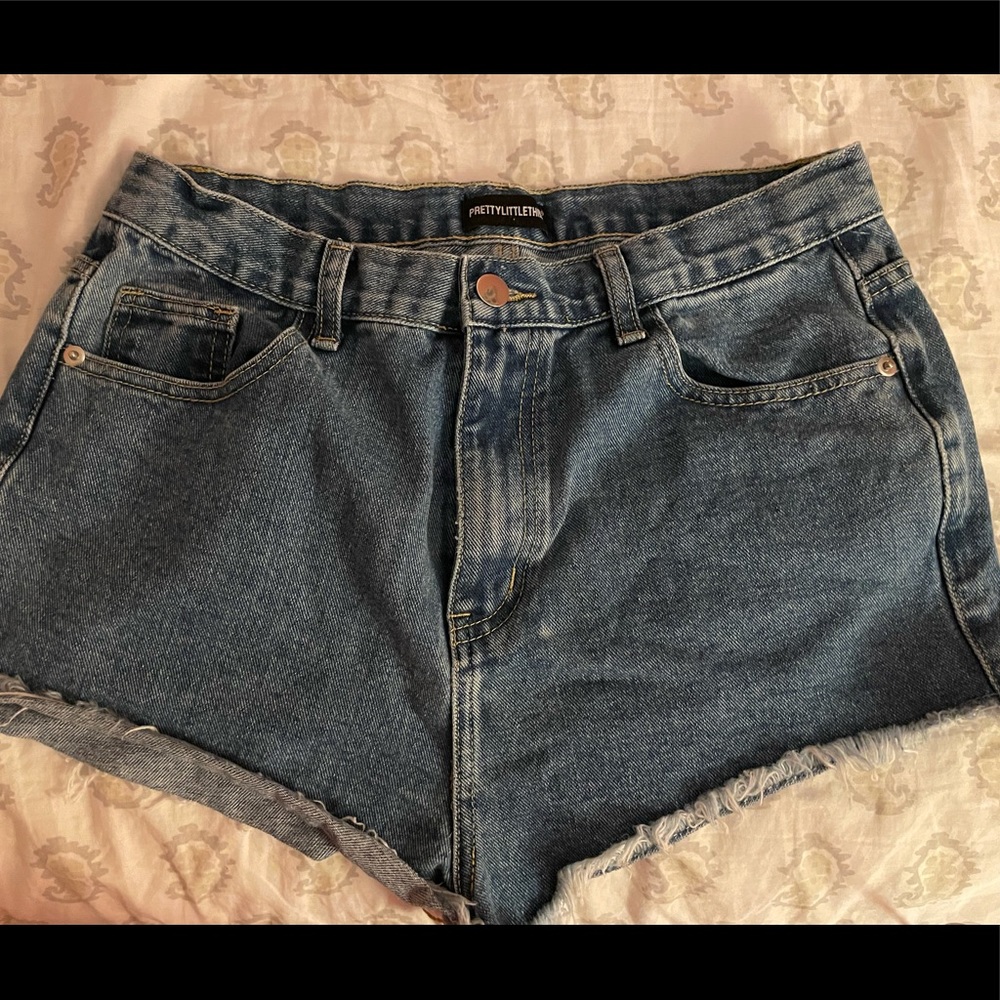 PrettyLittleThing shorts